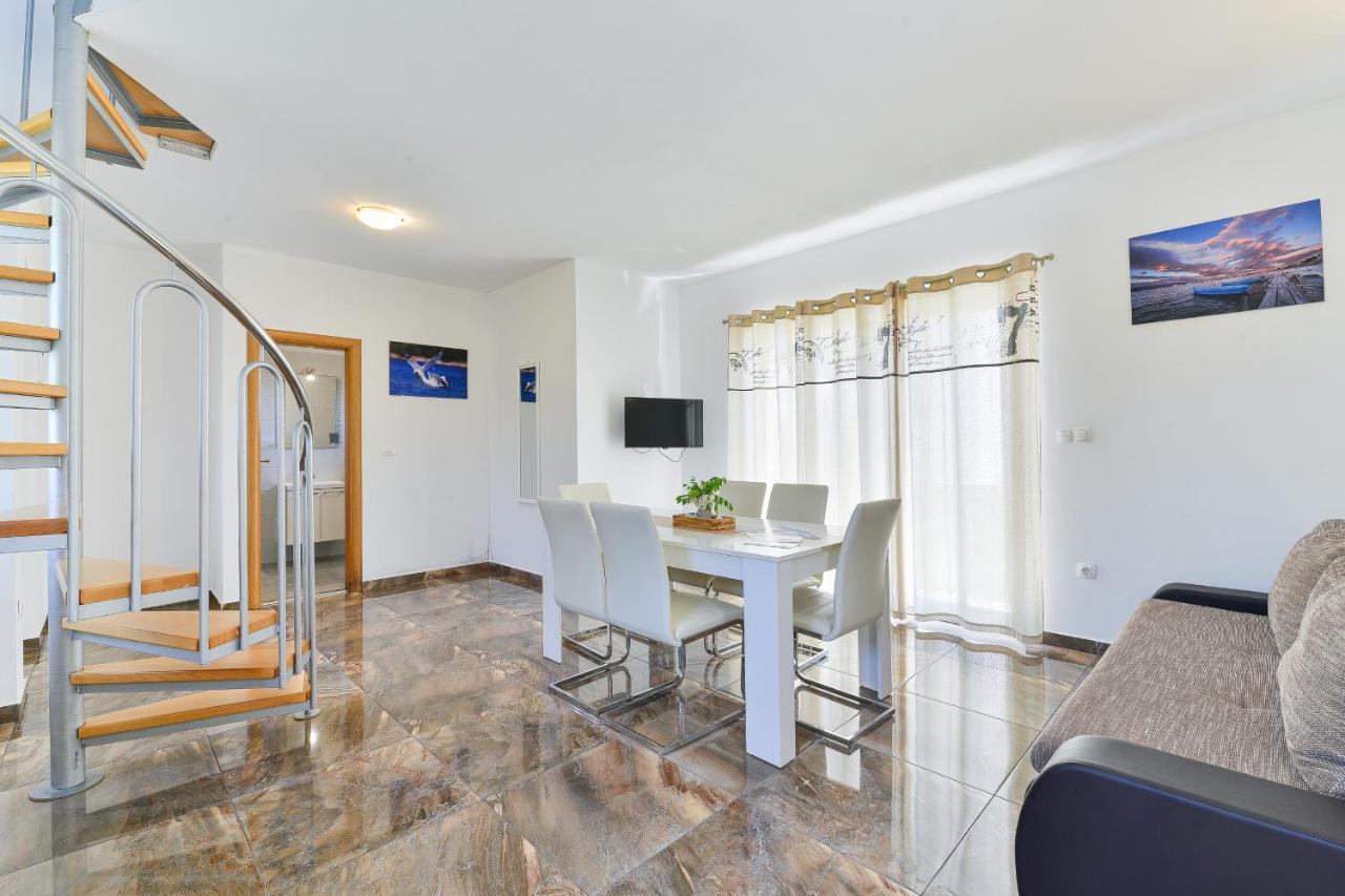 Apartments By The Sea Nin, Zadar - 13172 Extérieur photo