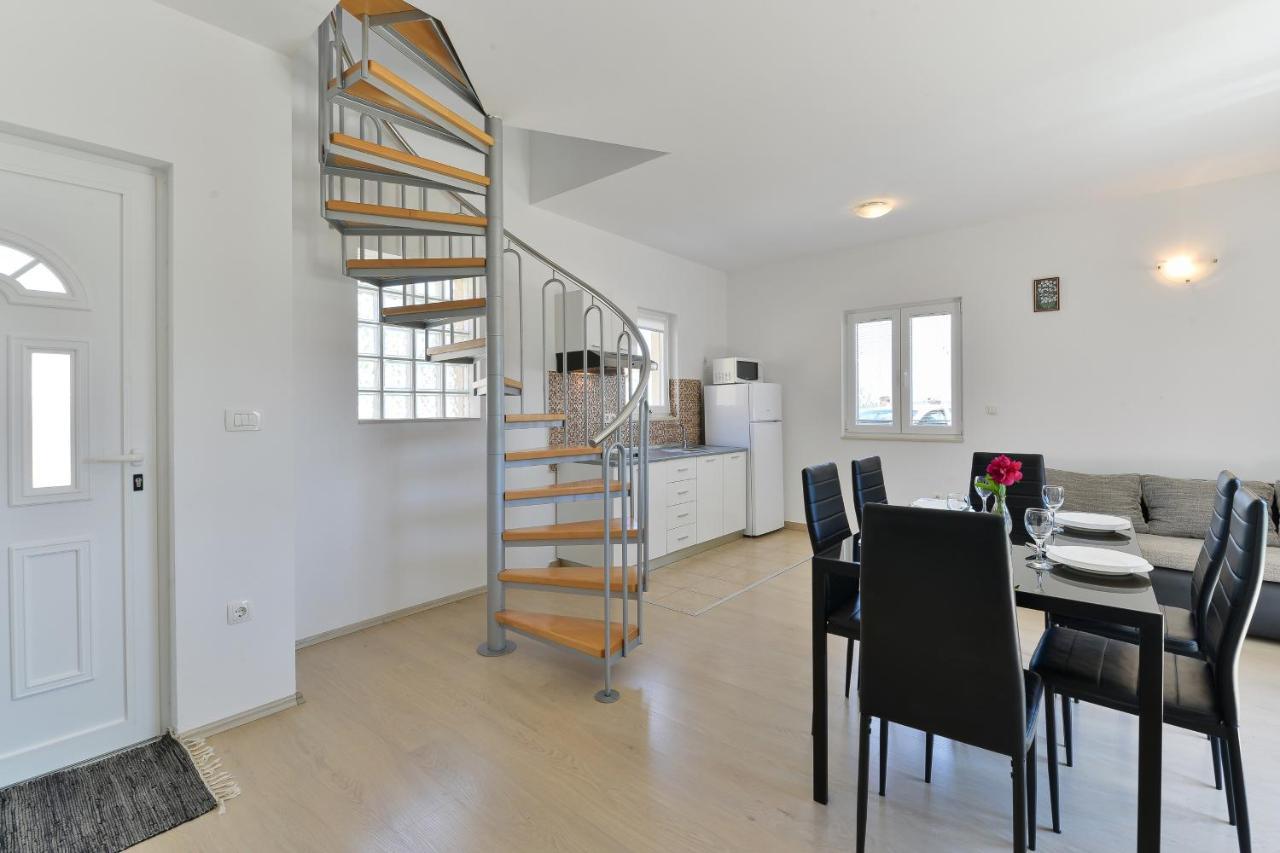 Apartments By The Sea Nin, Zadar - 13172 Extérieur photo