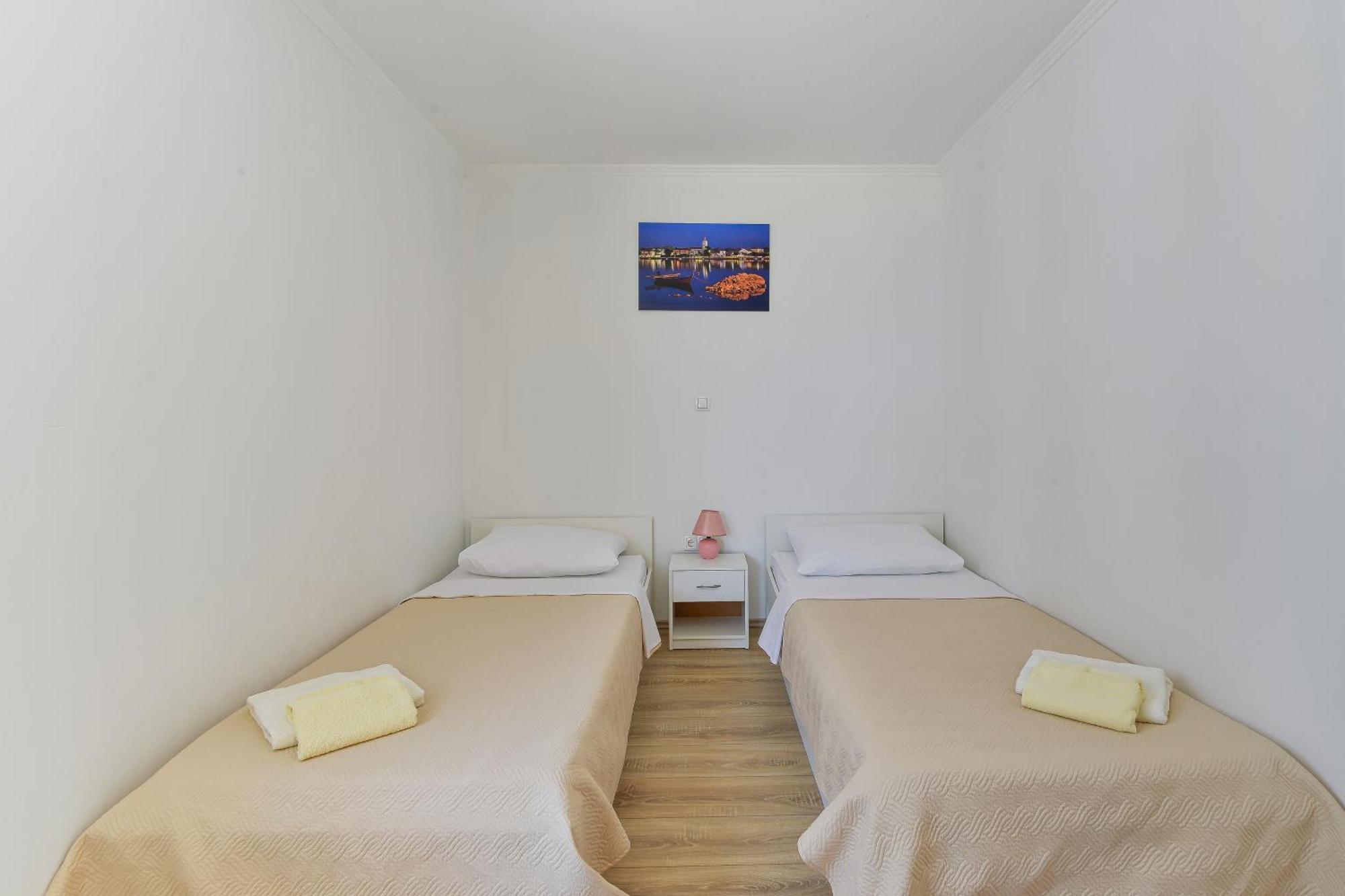 Apartments By The Sea Nin, Zadar - 13172 Chambre photo