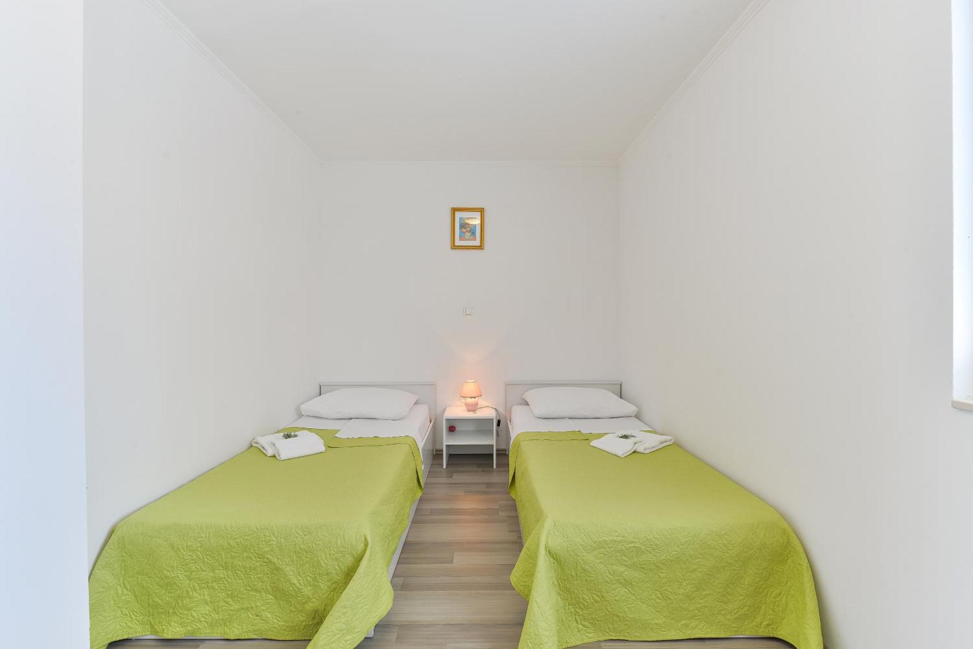 Apartments By The Sea Nin, Zadar - 13172 Chambre photo